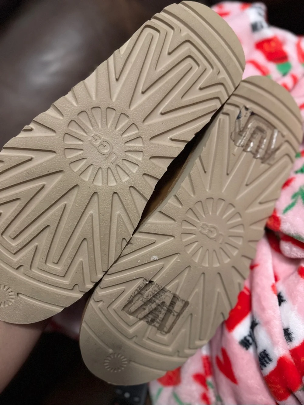 UGG Plush Shearling-Lined Slip-On slippers in Cream light brown color